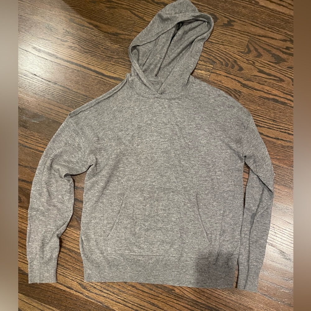 Open shoulder theory sweater
